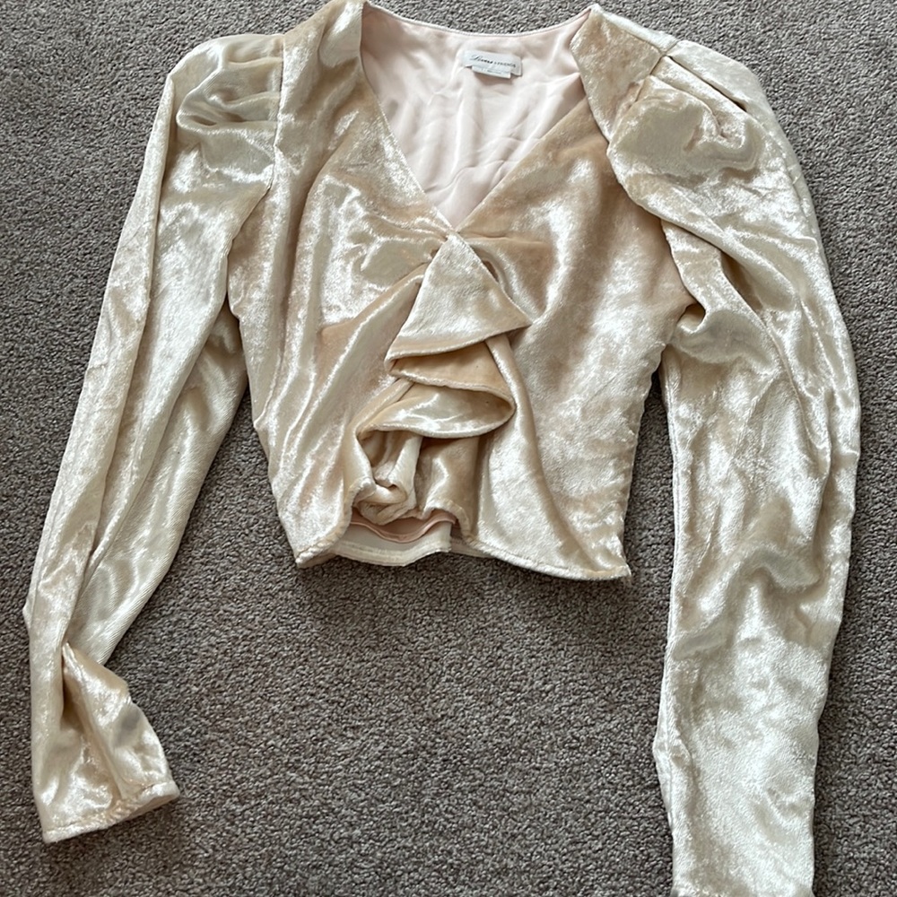 Gold top from revolve